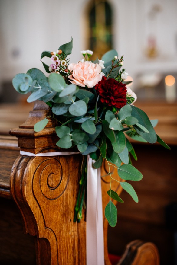 Blumenschmuck Hochzeit