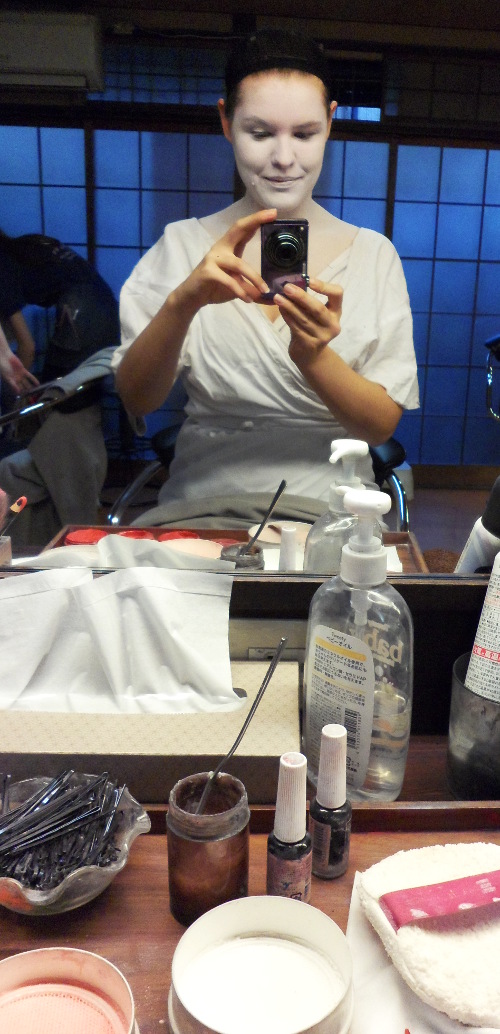 Aya Geisha Makeover Aya Geisha Makeover - Vorher