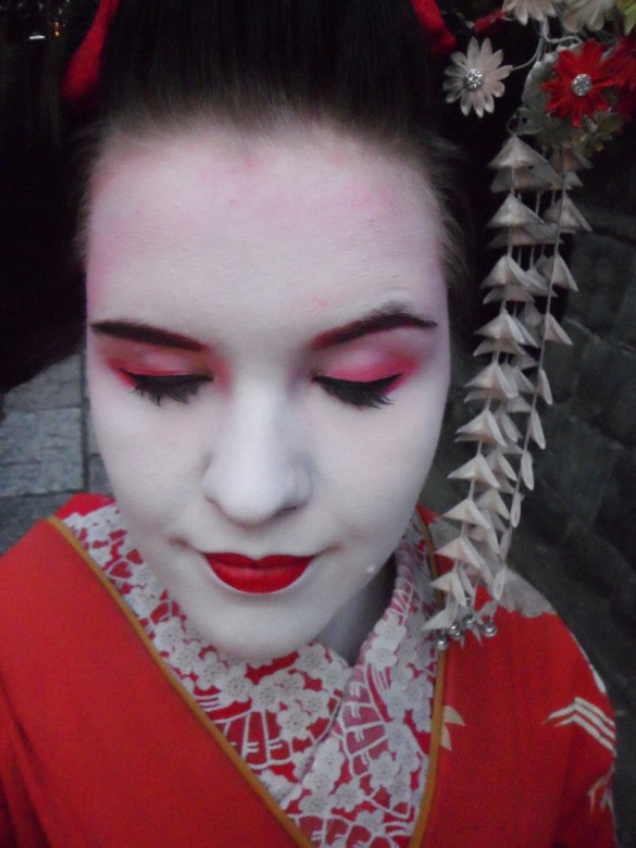 Aya Geisha Makeover Aya Geisha Makeover - Nachher